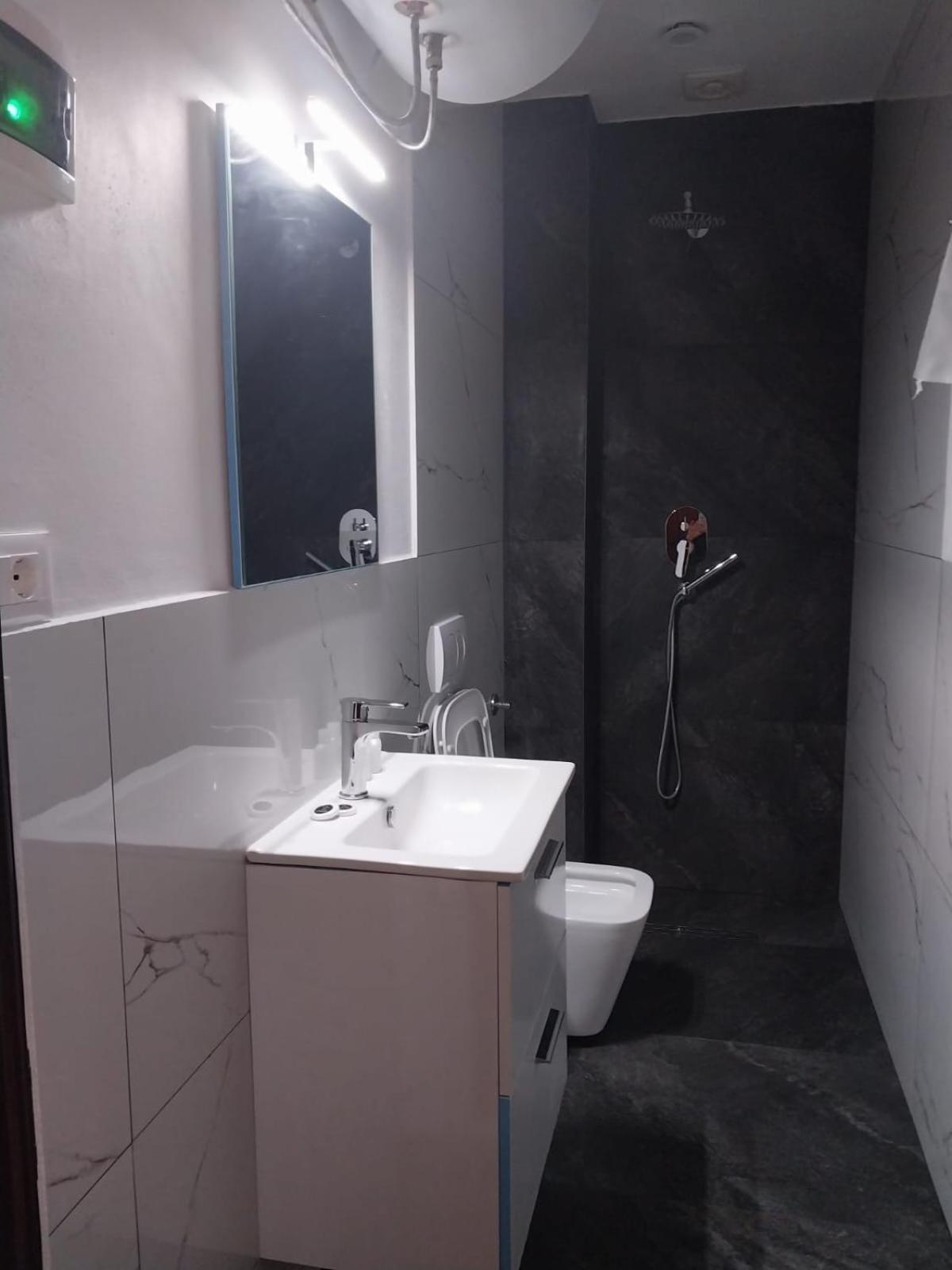 Hotel Luli City Center Durres Exterior photo